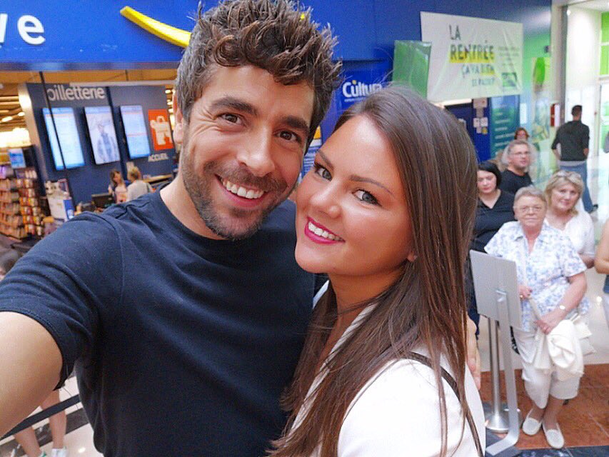 ThomasAurore21's tweet image. @agustingaliana Merci a toi 😉 #Agustine #Dedicasse #Barentin #ShowCase