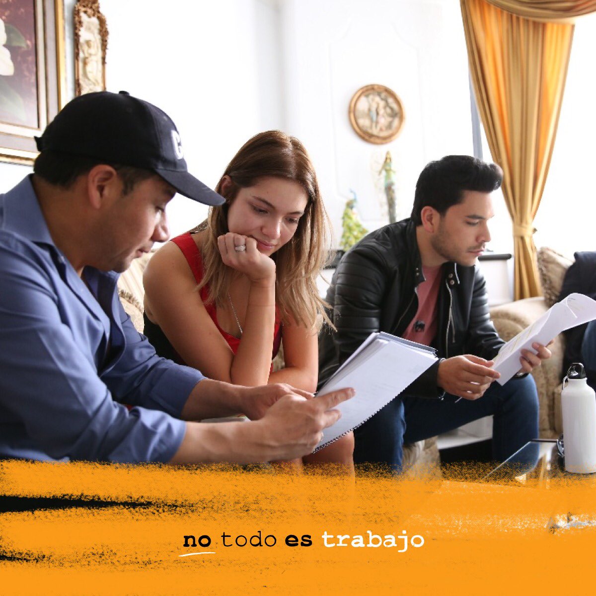 “No todo es trabajo” la película ecuatoriana que está en cartelera ya casi 4 semanas. Daniel Paez es uno de los protagonistas. No te la pierdas.