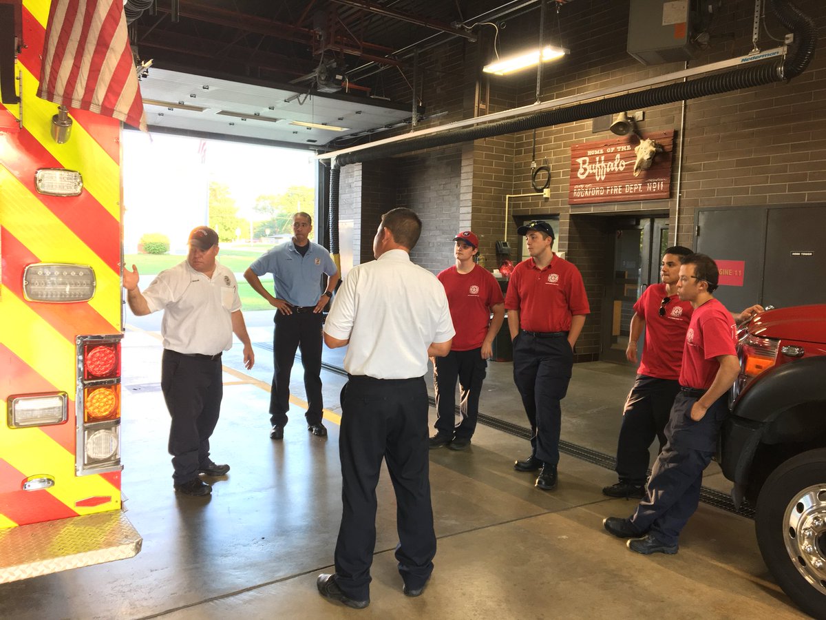 ExplorerPost413's tweet image. Today the crew of @RockfordFire #Engine11 conducted tool familiarization and an overview of vehicle extrication techniques before more training Saturday at @LKQCorp #RockfordIL