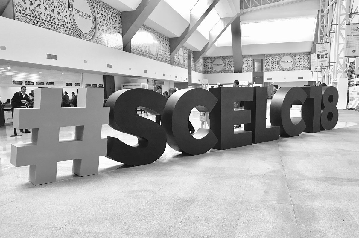 carrer3's tweet photo. “Una ciudad inteligente además de sus estrategias de integración tecnológica, sustentable y de desarrollo económico debe basarse en como se relacionen, con su entorno y entre ellos, equipos de trabajo y personas, siendo la comunicación, la base.” #Carrer #Comunicacion #SCELC18 https://t.co/uW4HvAXtZG