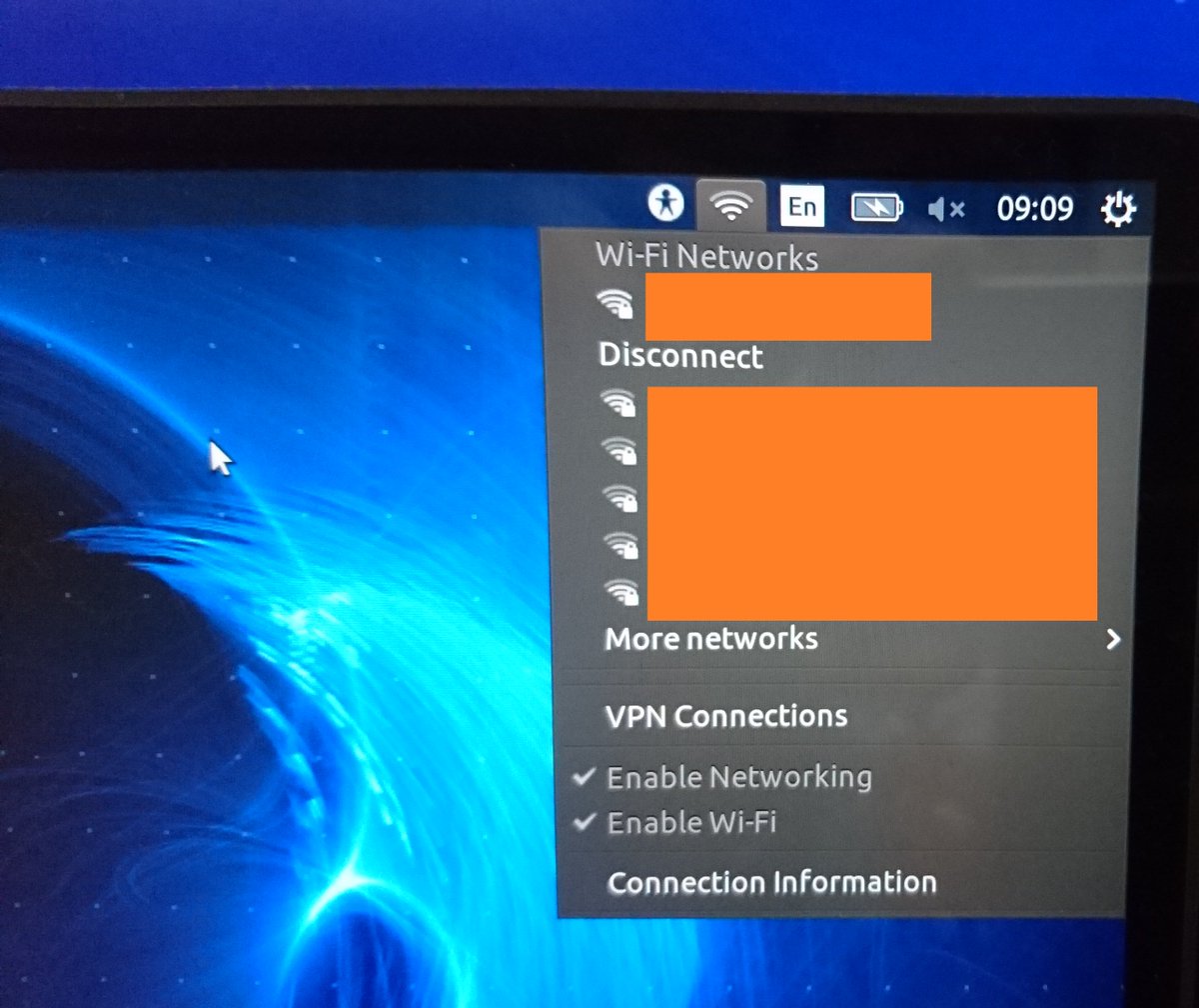 twigsama's tweet image. Every morning my #Ubuntu machine thinks I have no WiFi device.

But if I &quot;turn it off and on again&quot; it works #yearofthelinuxdesktop

Note: must be shut down, not reboot