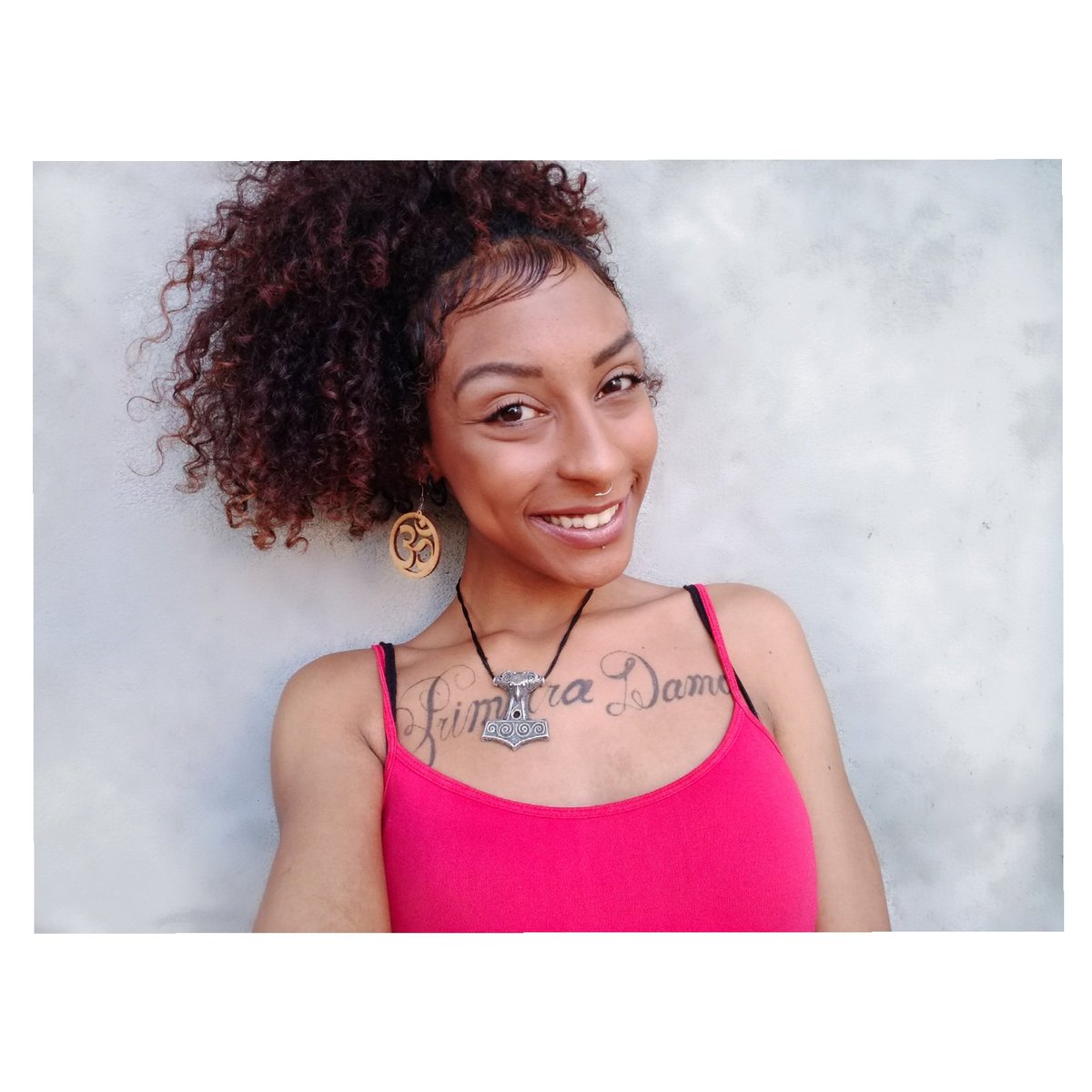 Chrisalvesch's tweet photo. #QuintaDetremuraSDV #ChrisAlvesCurlyHair #chrisalvesch #ChrisAlves #ChrisAlvesCachos #ChrisCachos #bc #cachoscurtos #cacheada #curlyhair #meuscachos #cachinhos #cacheia #cabelocacheado #cachospoderosos #cachoseestilos #transicaocapilar #devoltaaoscachos #CronogramaCapilar https://t.co/91IyDCVXTc