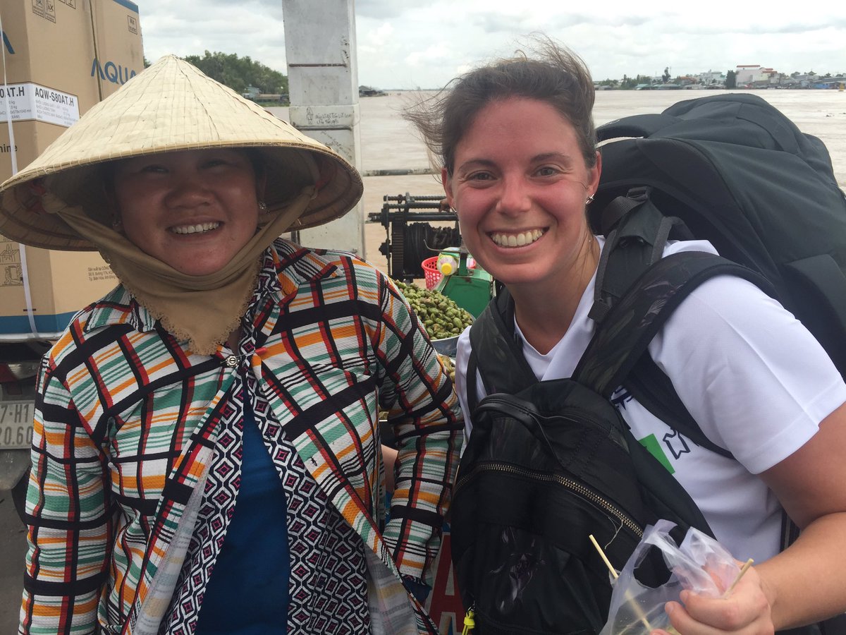 Lady on a boat selling dragonfruit @CAEP_TheChase #CAEP_TheChase #beauty #BeautyAndTheBeast #mangodragonfruit