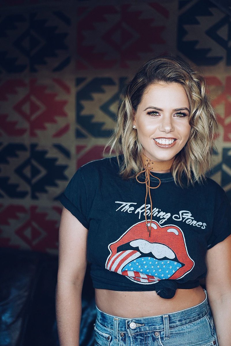 Toridarke's tweet photo. .@Toridarke back from Nashville with 30 new songs.  Cannot wait to share them.  Currently in studio getting some demo's   #excited #newmusic #countrymusic #onehappygirl https://t.co/Skj3xQgcSz