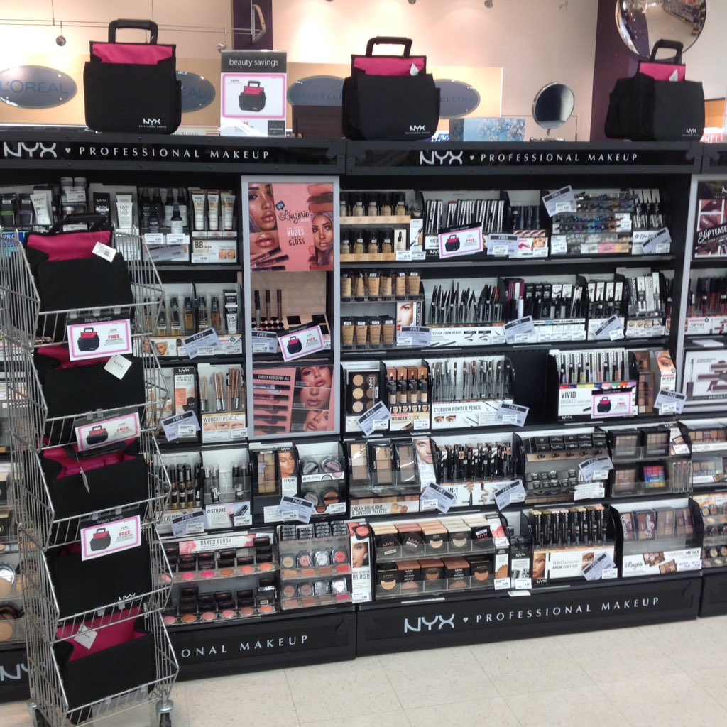 LD_Mission's tweet photo. Is your #makeup bag starting to get a bit small!? NYX is having a great #promotion spend 30$ and get this amazing, spacious makeup caddy for #FREE 💄💋 https://t.co/Ktq6cvX8Nw