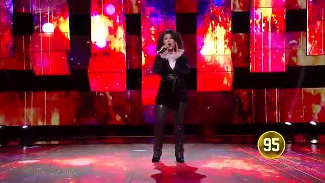 CantaComigoRec's tweet image. 95 pontos para Naheda Beydoun! E você, o que achou? #FinalCantaComigo