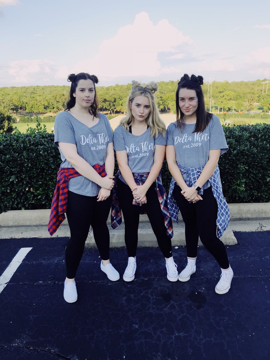kenn_child's tweet photo. these are my delta divas💘 https://t.co/oRnr6ERrwP