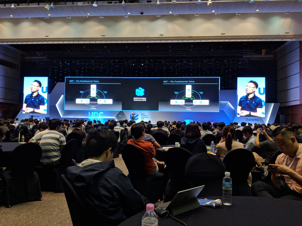 Ontology presenting their token economic model. Very interesting presentation. Mixing utility token with governance token <a href="/dovuofficial/">DOVU</a>  <a href="/OntologyNetwork/">Ontology - The Trust Layer for Web3</a>