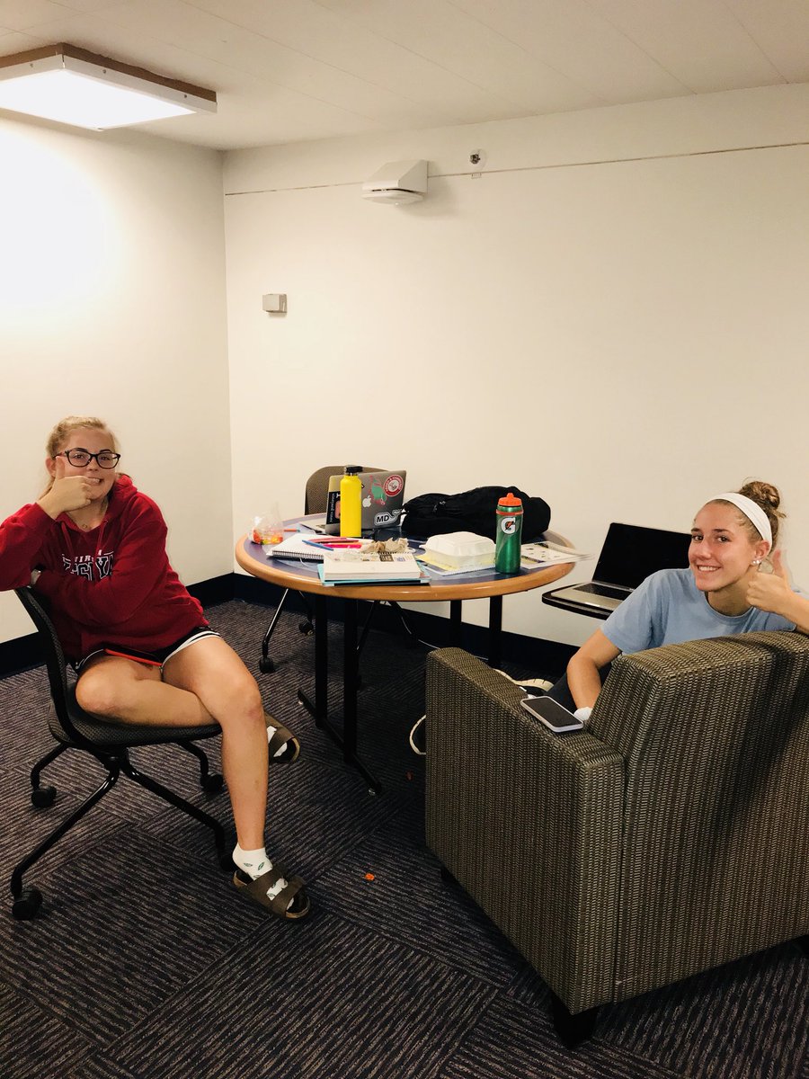 Community bonding over floor maps😎 #PositiveVibes #CPASSLLC <a href="/WVULLCs/">WVU LLCs</a> <a href="/WVUCPASS/">WVU CPASS</a>