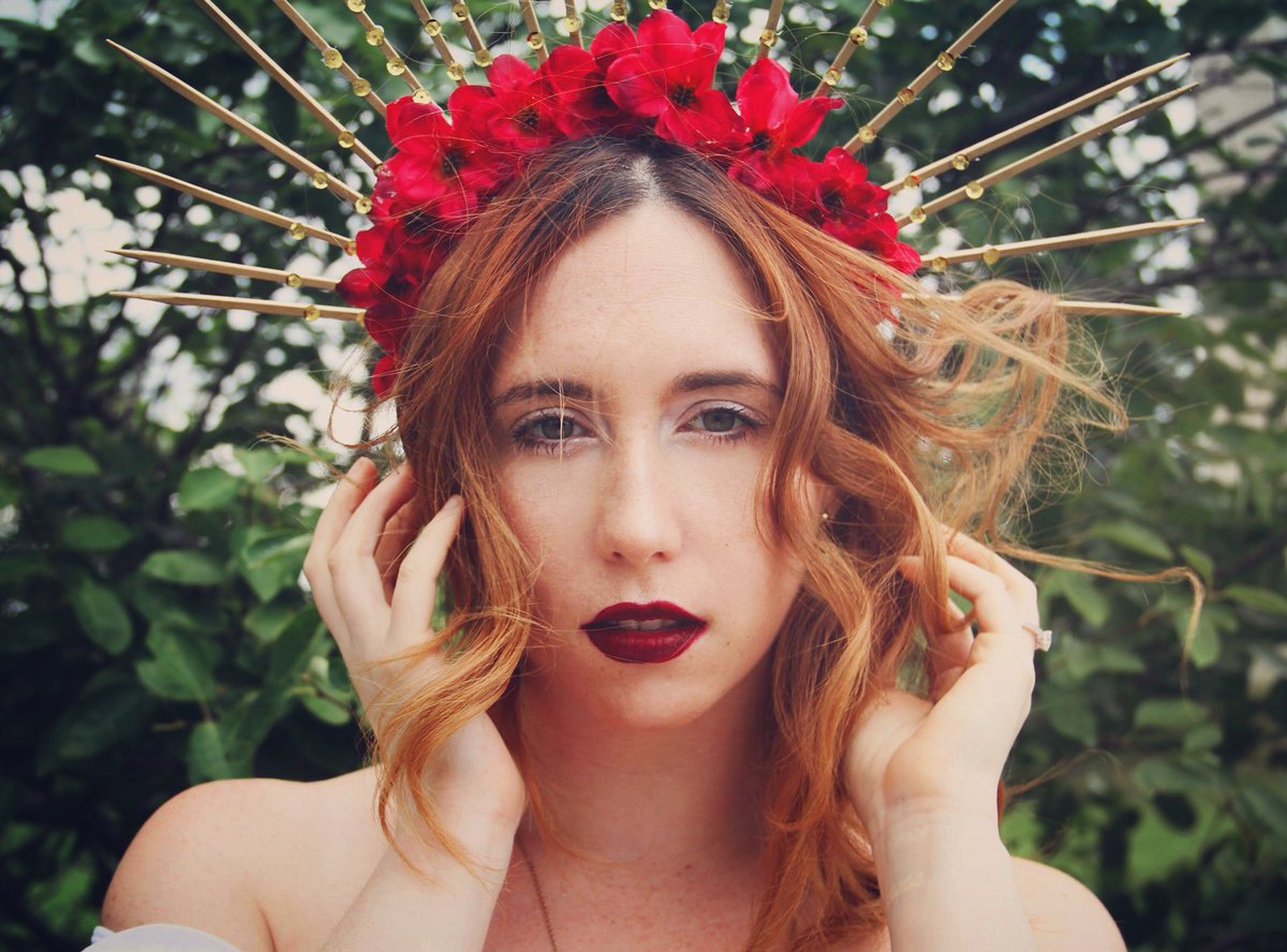 serenitysteph's tweet photo. That time, on a windy day, when I could stab people with my head. 
Photo by Anne B. Lessor 
#redhead #empress #redlips #headpieces #flowers #windy #actress #paleaf #canadiangirl #summer #nymph #portrait https://t.co/SxrshYPvui