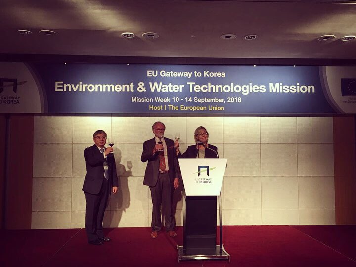 ItalyinKorea's tweet photo. 6 Italian innovative enterprises were @ #EUGateway to #Korea dedicated to #Environment &amp; #WaterTechnologies, a fair, organised by @euinkorea w/ support of @ItalyinKorea &amp; @ItaSeoul for the Italian participation. It has started on 10 Sept, and will conclude on 14 Sept @COEX Seoul https://t.co/PjUp3jHi0n