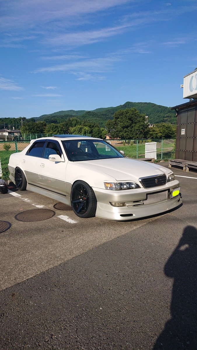 Ryo 無言でjzx100載せて何rtくるか テンション上がらないから ツイートしてみました笑 埼玉の100クレ後期乗り 良かったら絡んでください 1j ドリフト 車好きと繋がりたい Jzx100 クレスタ 車好き