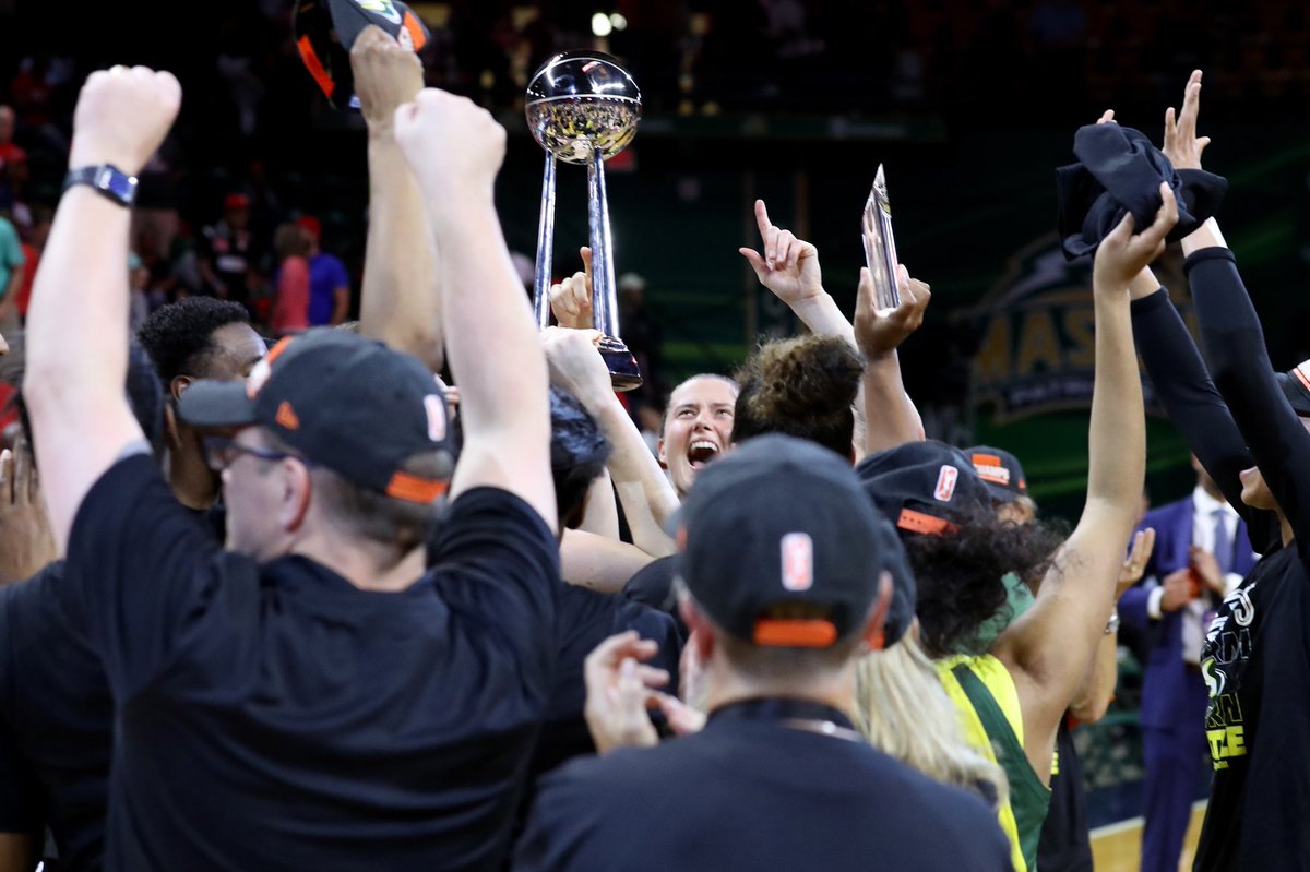 seattlestorm's tweet photo. Seattle, this is for YOU!

#WeRepS3ATTLE https://t.co/yPuoxkgs6a
