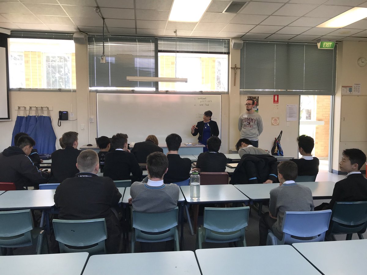 STEMNATIONAU tweet media