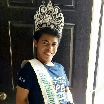jeyeyespi's tweet photo. Binibini binubuni 2018 pak! ☺️💙👑 https://t.co/o8kbPLxhr3