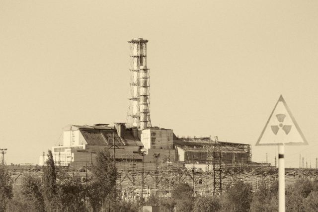 SFTEWpodcast's tweet photo. Amazing drone footage reveals decaying &amp; abandoned Chernobyl city, a remarkable place which features in a #SFTEW episode coming later this year. Stay tuned! --> https://t.co/ruuVjUeh3D https://t.co/HYJakdTlwW