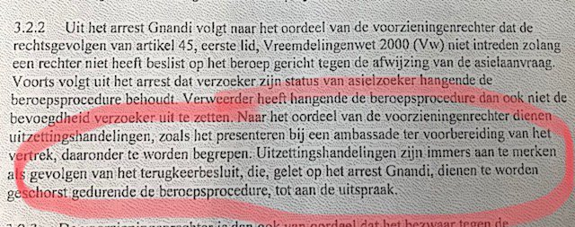 Uitspraak vovo rechter binnen: presentatie van asielzoeker bij de ambassade hangende de beroepsprocedure is in strijd met arrest Gnandi. #vreemdelingenrecht #uitzetting #vluchtelingen #advocaat