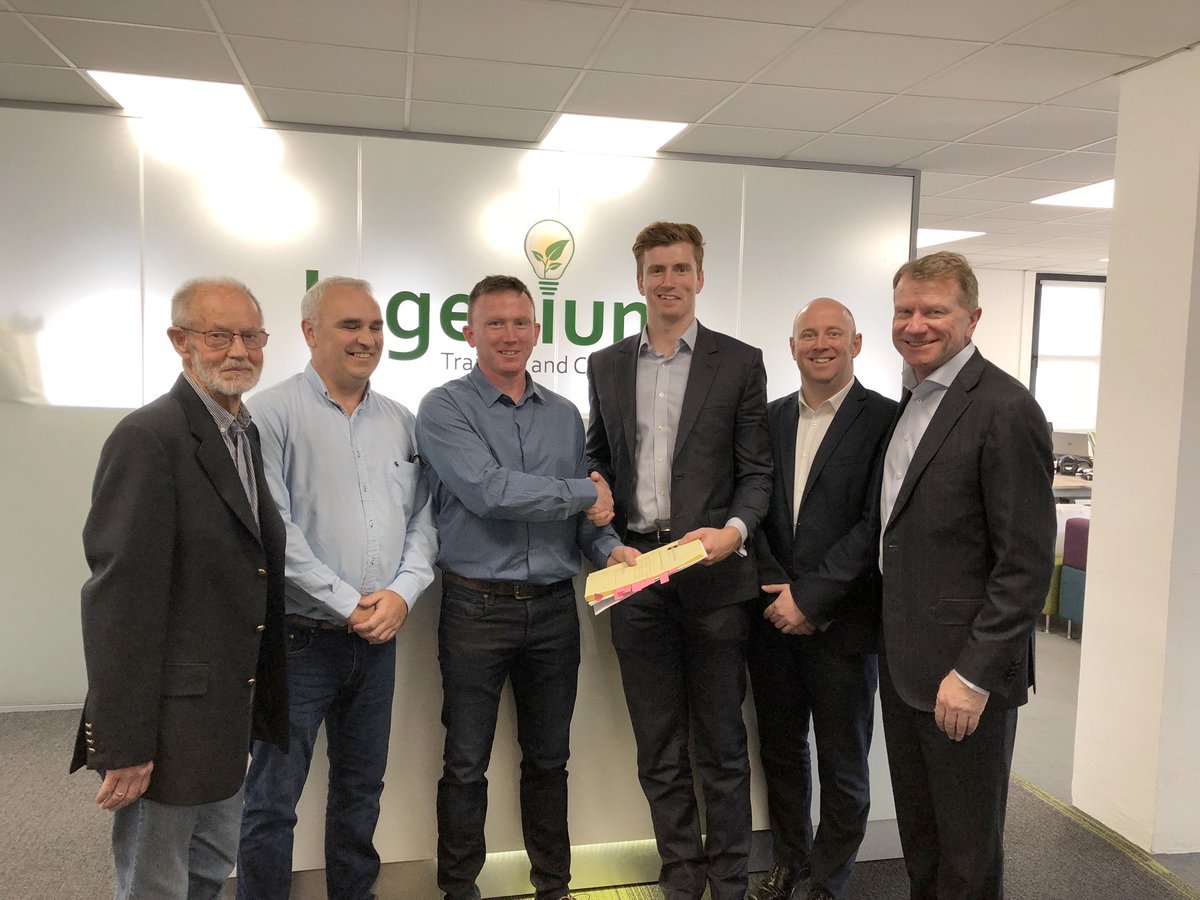 Ingenium_TC's tweet image. 68 Project : Q-Con signed up as main contractor for new Ingenium office Complex

At the signing was John Flynn QS , David Doyle Commercial Manager Q-Con , Mark Quinn CEO Q-Con, Jack McGrath client PM, Alan Higgins Operations Director Ingenium and Hugh O'Donnell .