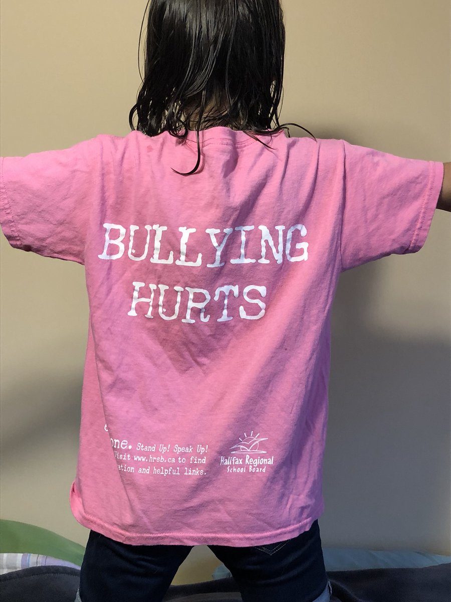 ES_Skyhawks's tweet photo. Donโt forget! #pinkshirtday #pinkday2018 https://t.co/pQ45Grhweb