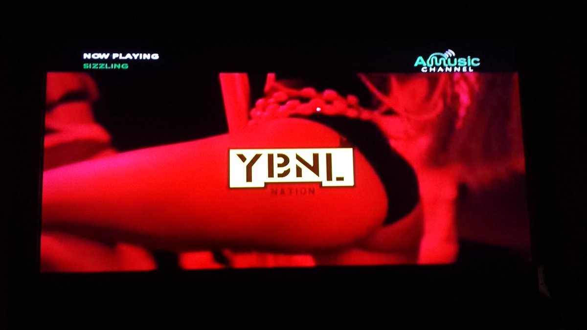 MMLTPromotions's tweet photo. #Sizzling on AMCTV #Nowplaying @its_limerick #RuffPlay cc @olamide_YBNL @Olaitan_MM https://t.co/PQwdGg8tZh