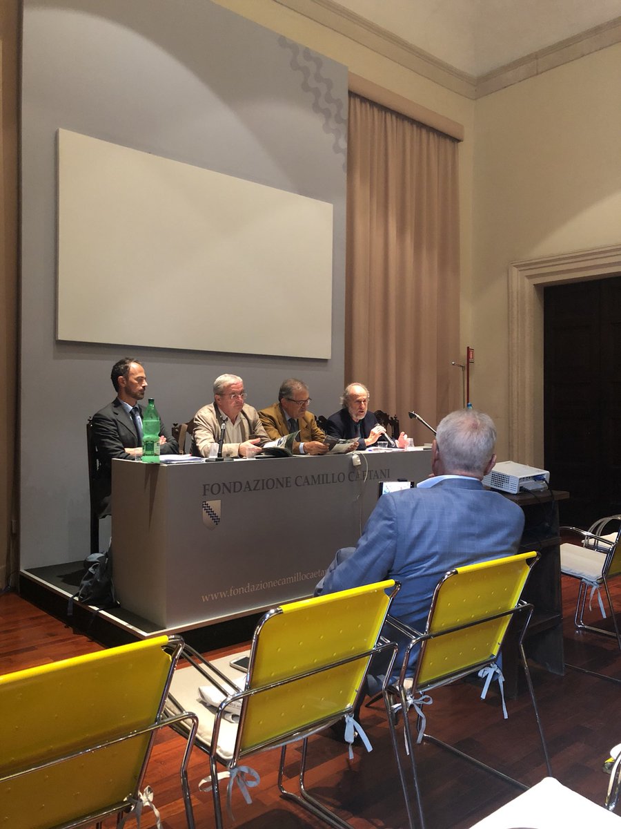 FondazioneBV's tweet photo. Intervento di Oreste #Rutigliano, presidente di @Italia_Nostra https://t.co/Hj7TTfW9eR
