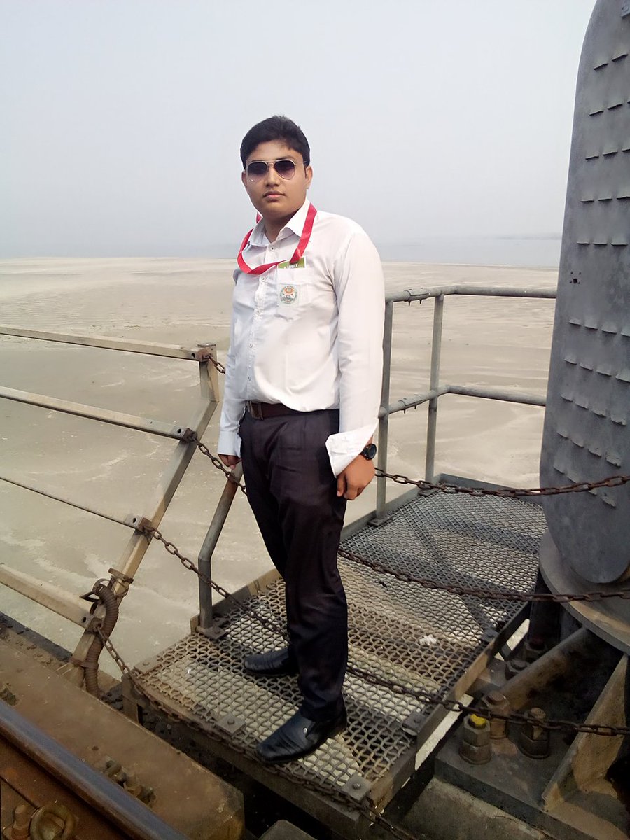 Shokol2's tweet image. Standing by Jamuna Satu.😎