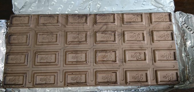 チョコレートの白い粉の正体は 食べても大丈夫 原因と活用レシピを紹介 お食事ウェブマガジン グルメノート