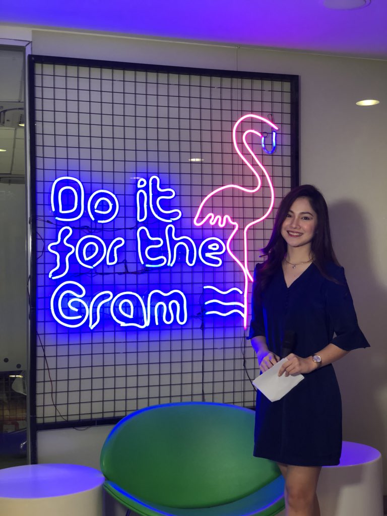 CarlyJaneChua's tweet photo. Hosted last night’s Globe Mindanao 1B Milestone Gathering at the Globe Corporate Center. 

Congratulations Globe! More power! ✨ 

Thank you SVS SALON PRIME for my hair. 💖

#CHUArakets #Globe #CreateWonderful #SVS https://t.co/NQxHQ3IhGt