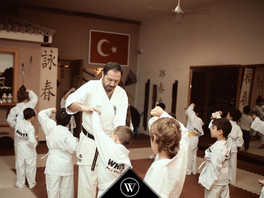 White Club Karate Kursu
whiteclub.net/karate-kursu/
#whiteclub #karatekursu #karate #savunmasanatı