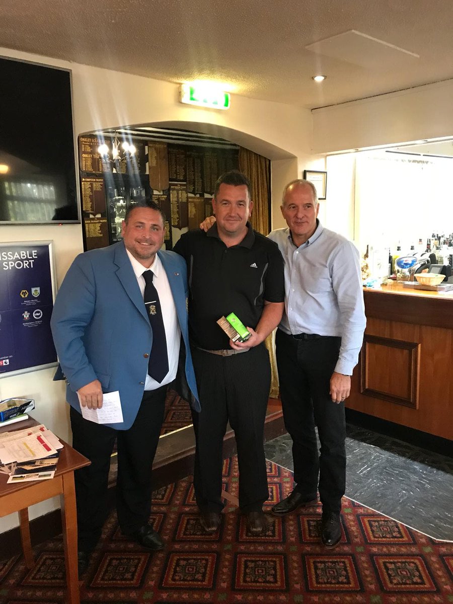 @PennGolfClub1 @boffna2000 Great day raising money for the Steve Bull Foundation yesterday. Penn in fine condition. Always nice to bring home a prize.