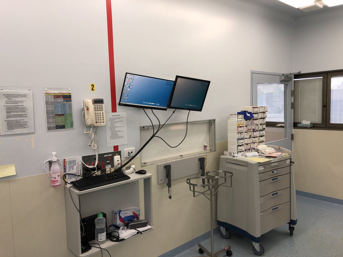 MonashAnaes's tweet image. Red stripe on the wall above the emergency buzzers ensures they can always be easily located.