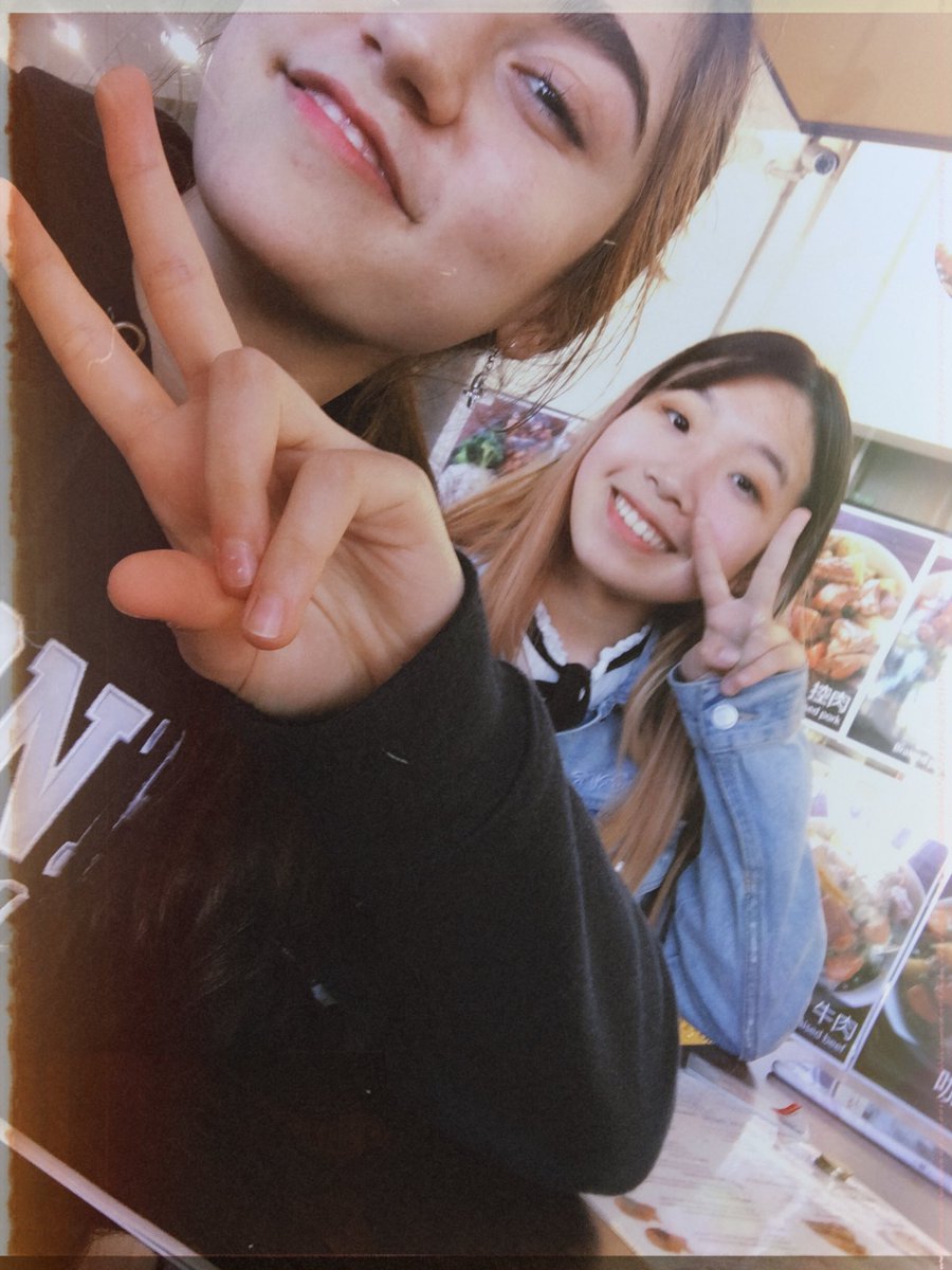 catalinadermenj's tweet photo. Friends hang out #camera @otsu_taiyaki ♥️ #japanesedesert #japan #desert #catalinadermenjian #catalina #otsu #taiyaki #desertshop #japaneseshops #fish #matcha #matchaicecream #food #friends #uni #unigirls #hurstville #photography https://t.co/m4X9g0IkXQ