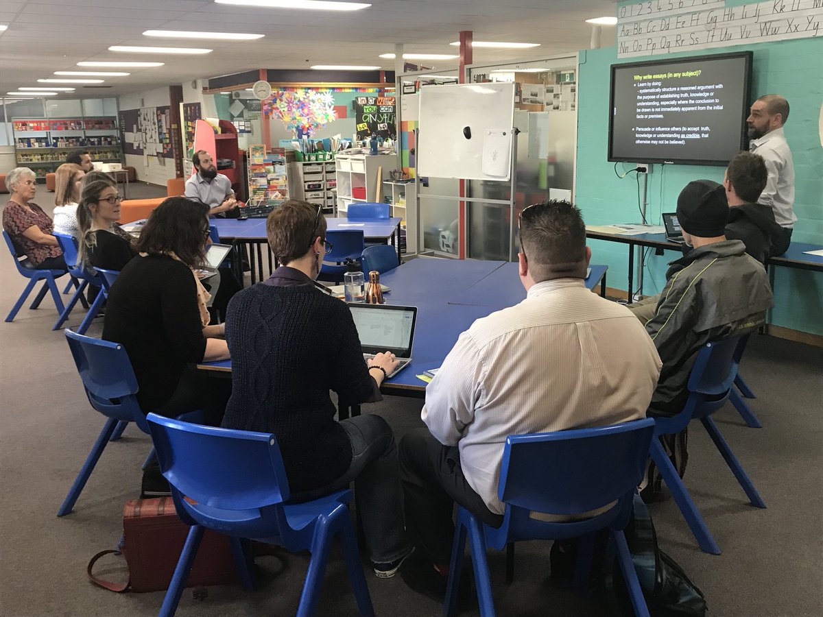 Lisa_Ison's tweet image. Today Yr5/6 teachers from @GiralangPrimary and @kaleenps joined to discuss writing expectations for Yr7/8 high school students &amp;amp; how we can best prepare our students to analyze literature &amp;amp; structure essays! Thanks Allan Wylie for your leadership #ACTEducation #Network #Literacy