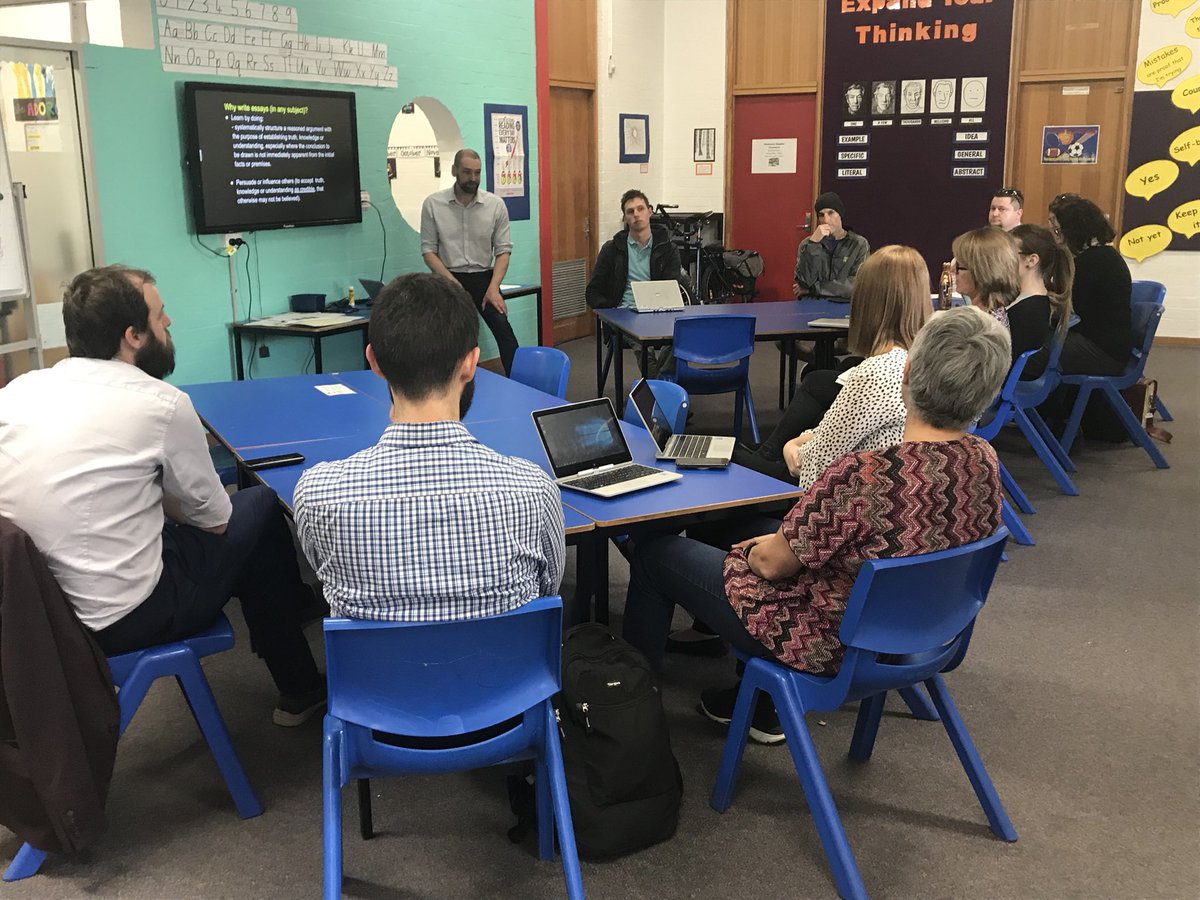 Lisa_Ison's tweet image. Today Yr5/6 teachers from @GiralangPrimary and @kaleenps joined to discuss writing expectations for Yr7/8 high school students &amp;amp; how we can best prepare our students to analyze literature &amp;amp; structure essays! Thanks Allan Wylie for your leadership #ACTEducation #Network #Literacy
