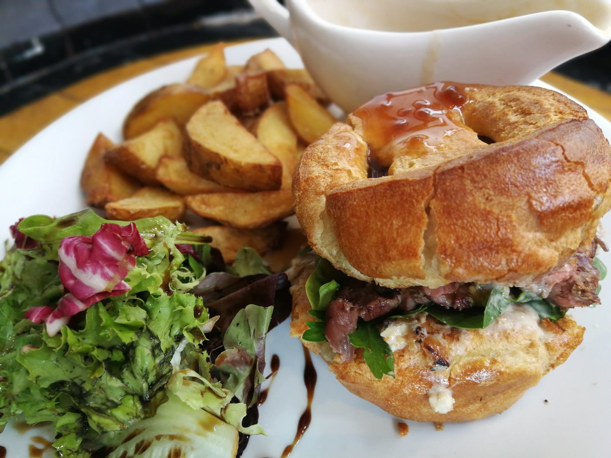 Back by popular demand on our specials menu this week: the Yorkshire pudding sandwich! Roast beef, two Yorkies, chips and gravy. All for only £6.95!