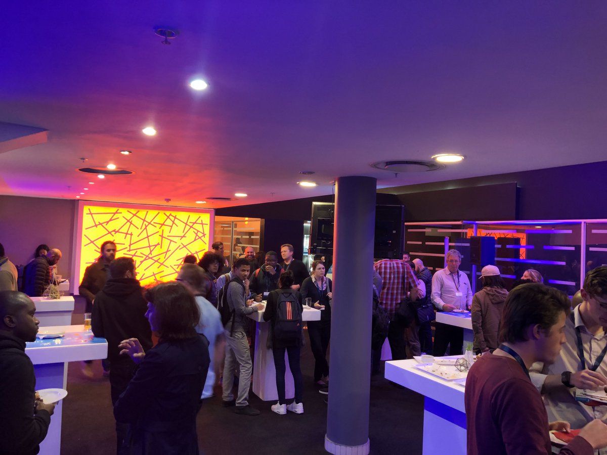 MicrosoftSA's tweet photo. Lunch Break! We’re continuing with demos and customer stories afterwards including some on #Blockchain #FutureSummitZA https://t.co/PZ3EWM51Vp