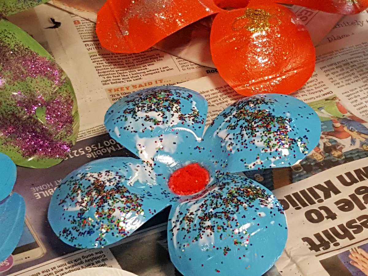 ABCreate1's tweet photo. a wee look back at some of the beautiful bottle flowers made by our mixed ability art group at the Mirren Centre Paisley, who said recycling can't be fun? 😁 https://t.co/lNf0kUahv1