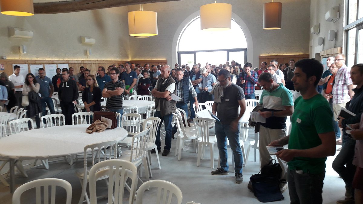 eriberolles's tweet photo. La journée des #groupesinnonvants de la région Centre-Val de Loire est lancée! #GIEE #DEPHY #GROUPE30000 #PRDAR
Au programme : des échanges!! https://t.co/yzKobaimhE