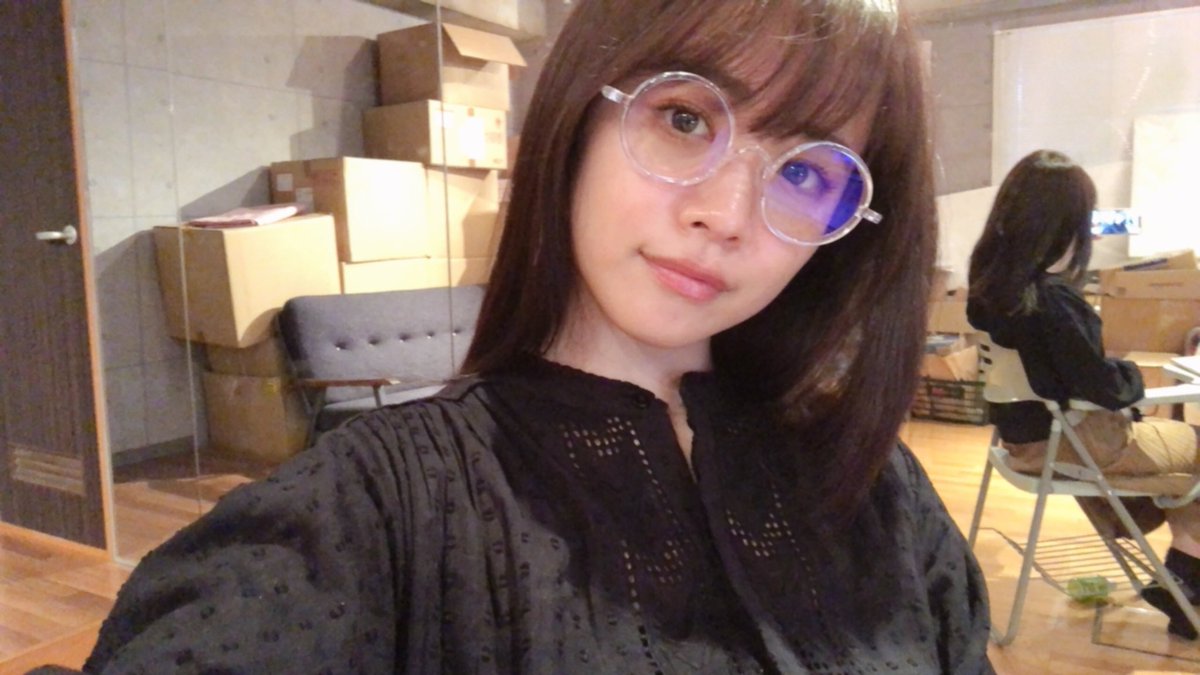 ジンズでかわよい形のクリアメガネ買いました(｀・ω・´) 度入りブルー