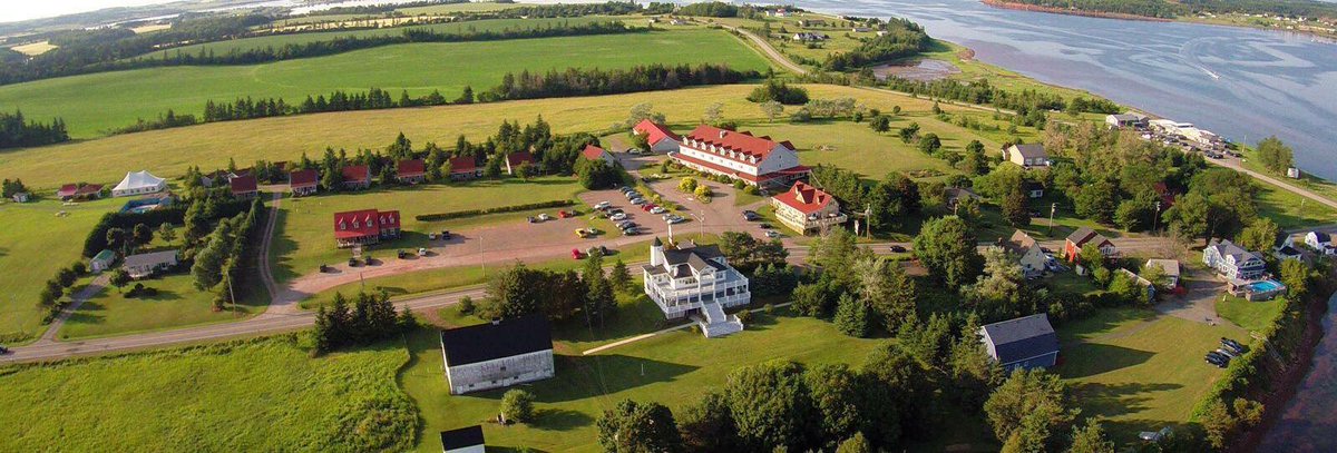 YDayPEI's tweet photo. Joining us at the beautiful @StanBridgResort for #YDAY2018 this year!? Did you know we’re providing free transportation from Charlottetown &amp; Summerside! 🚖 #pei https://t.co/kS2GAoqpmu https://t.co/1PwFyRpF6h