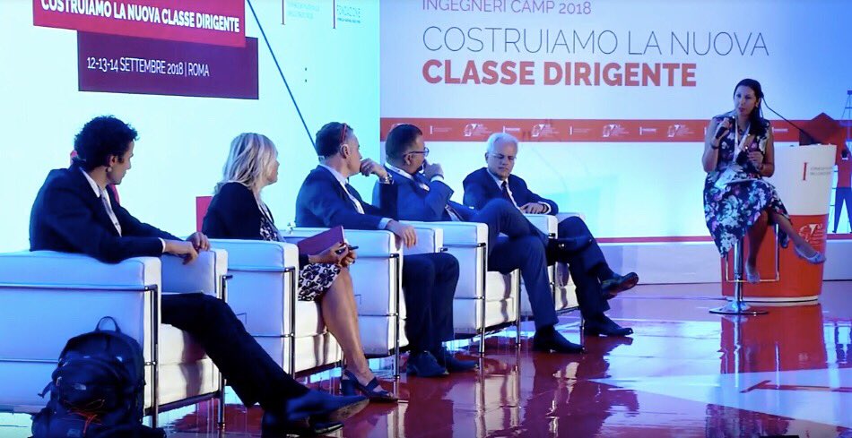 tuttoingegnere's tweet photo. .@crippa5stelle: «Il ritorno dei cervelli in Italia è una necessità. Siamo ad un livello normativo per cui spesso ci sono dei limiti oggettivi che impediscono le sperimentazioni delle aziende. Credo sia un tema estremamente rilevante» #CongressoIng #CNI @FondazioneCNI https://t.co/ZIPpY4hc2l