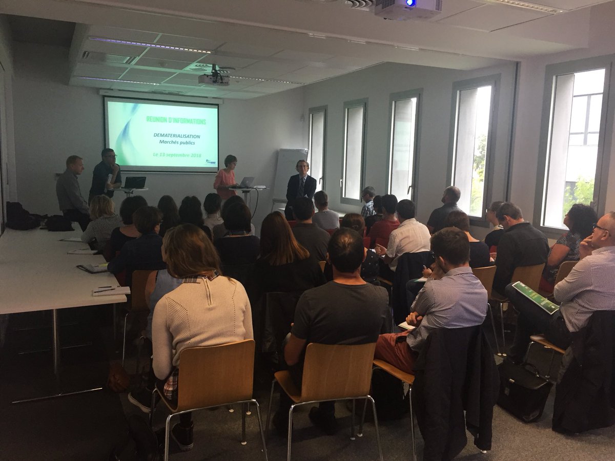 FFBatiment44's tweet image. Dématérialisation des marchés publics: l’échéance du 1er octobre approche à grand pas! Réunion d’information à la @FFBatiment44  co animée avec @NMHabitat