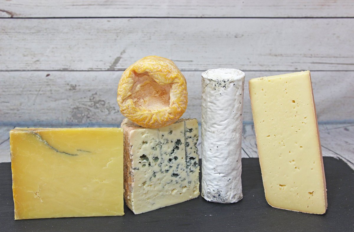 HelloCheeseBox's tweet photo. Ok. Twitter. Hello Cheese is going to embark on using you properly now..... What's everyone's no.1 useful tip to using Twitter?? #help https://t.co/imVDsQGxL3