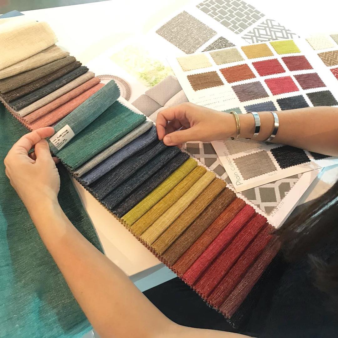 Estamos en el Hall 1- Stand 19. Os esperamos con nuestras últimas novedades!                         
 
 We are in Hall 1-Stand 19. We are waiting for you with our latest designs!
 
 #tapiceria #instadecor #decor #decoracioninteriores  #hometextilespremium2018 #pielsa #plain