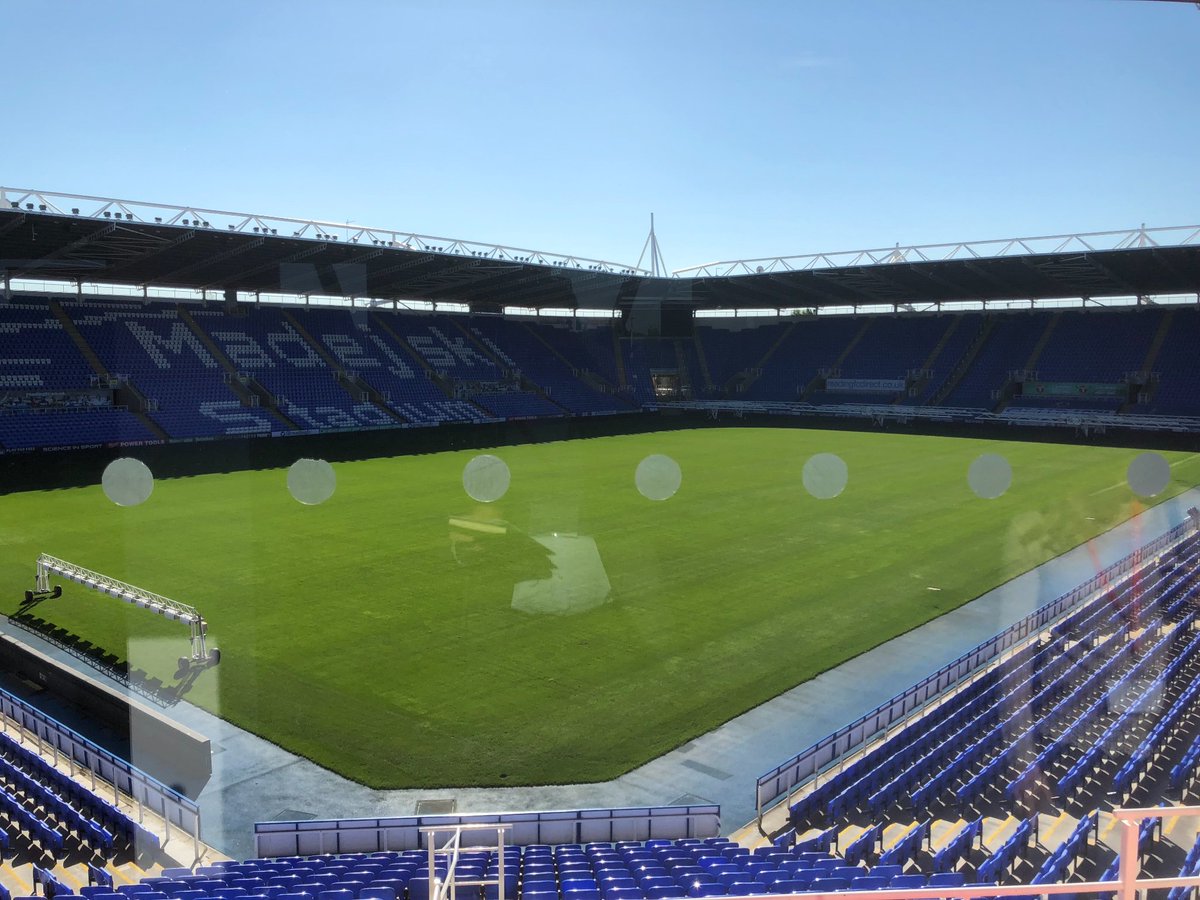 jonathanrons's tweet image. A great start at #ExecLN from Julie Holmes. #littlebigbangs was very thought provoking. Not a bad venue either ! @TLMGroupTech