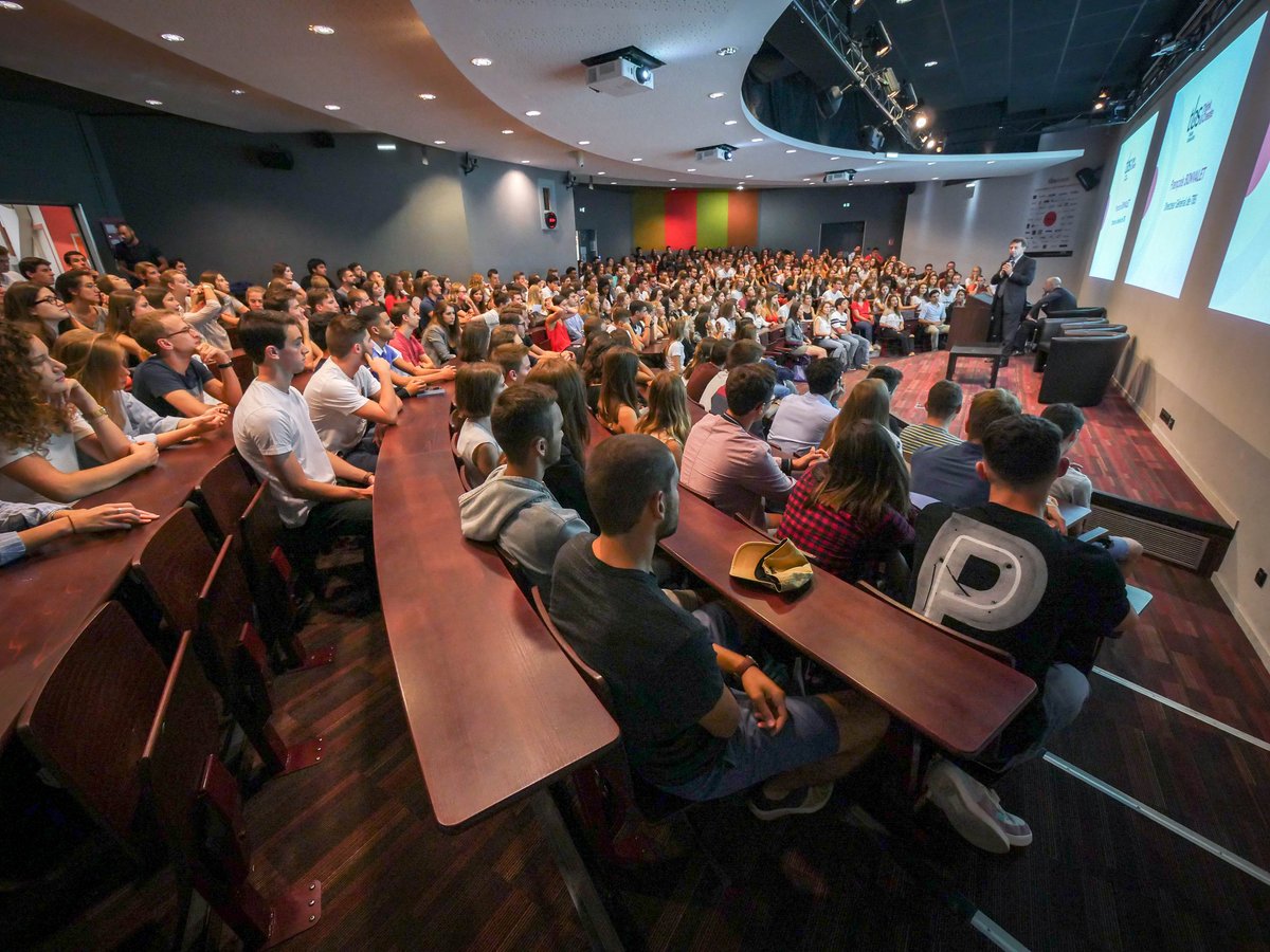 TBS Education tweet media