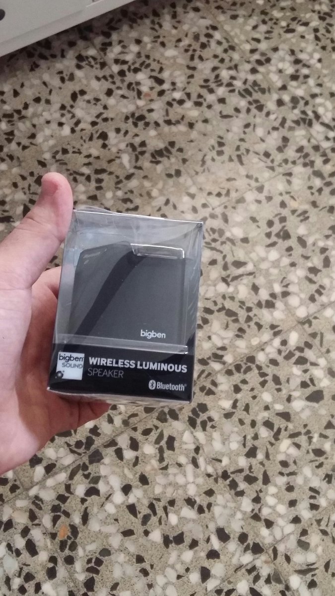 Mirad que me ha llegado a casa de mano de @bigbenint_esp, se escucha perfecto y el tamaño es perfecto para llevarlo donde se quiera, algo sencillo y pequeño de gran utilidad. <a href="/RAvilaeSports/">Real Ávila eSports</a>