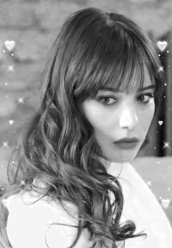 arem1956's tweet photo. 📌Dobbiamo sempre scegliere chi lasciare entrare nella nostra vita,
 chi ci rende più felici, la scelta giusta parte sempre dal cuore.💞
buon pomeriggio......ragazzi...
@ozgecangurel  @SerkanCayoglu  #OzSer 
#serkançayoğlu  #avonman  #modello #top  #Turchia 🔝🔝✔️💯❤️❤️ https://t.co/uWN1dqsf3L