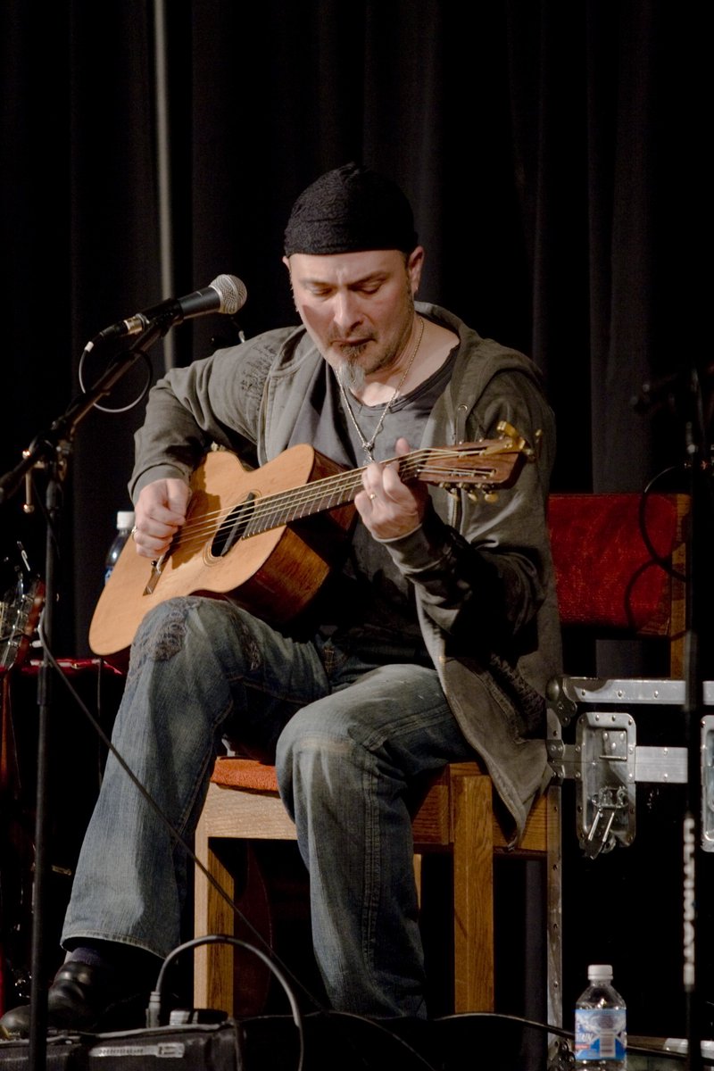 ElginFoster's tweet photo. Wine Country Sept 1st from 6:30-9:30 @mnstatefair #mnstatefair #wine #acousticguitar #acousticfingerstyle https://t.co/Tx10TtRJGk