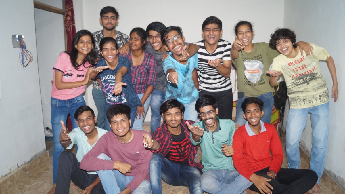 KevalRajpal's tweet photo. #fmlforever https://t.co/phi6MjUkJs
